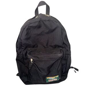 L.L. Bean Black Backpack ADVENTURER S687 vintage logo